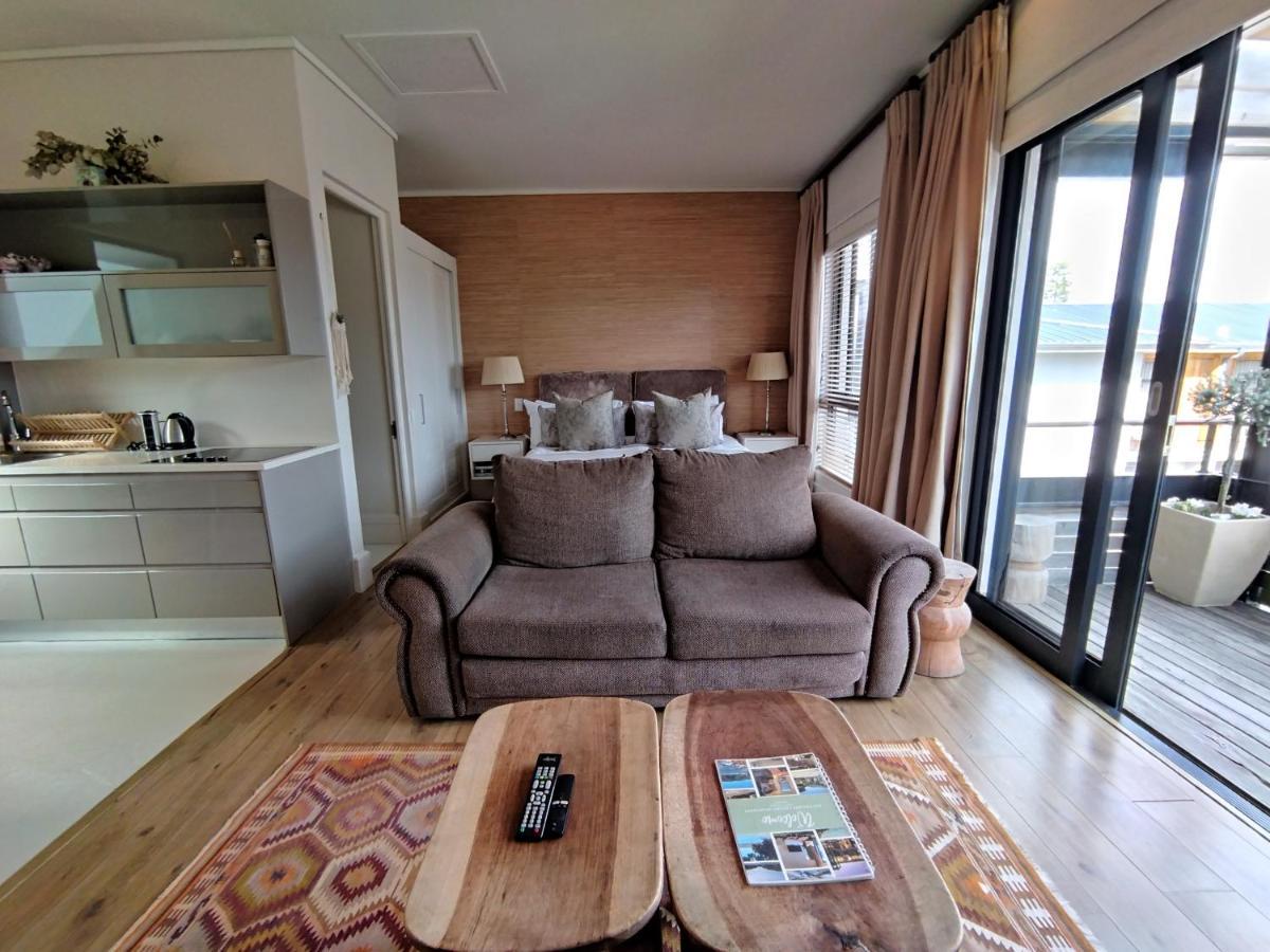 210 Gallery Luxury Studio Apartment Knysna Eksteriør billede